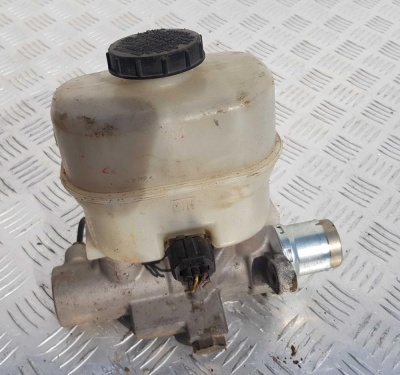 Главный тормозной цилиндр/ГТЦ Ford Expedition 2007-2017 8L1Z 2140; 8L14 2C156 EA