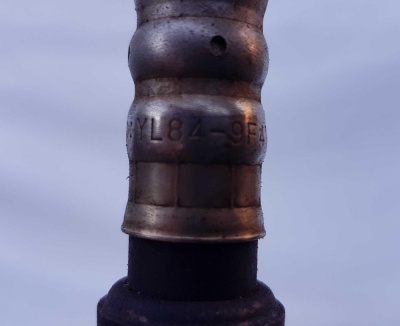 Лямбда зонд правый Ford Escape 2000-2007 (3.0L) YL8Z 9F472 BA; YL84 9F472 BC