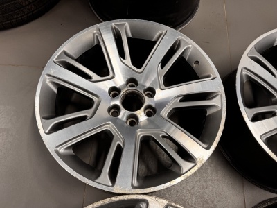 Диски литые (комплект) R22 Cadillac Escalade / Tahoe 2000-н.в 12121212