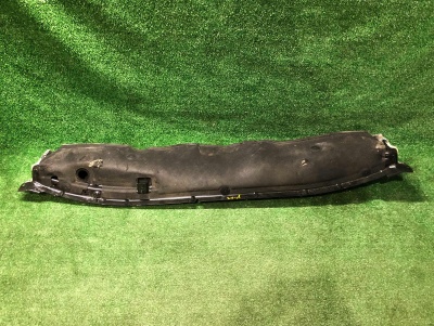 Панель под жабо Chevrolet Tahoe / Escalade 2021-н.в. 84771975