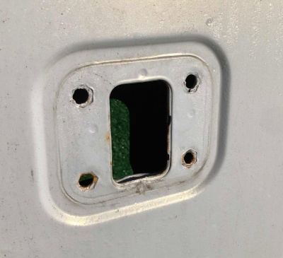 Дверь пассажирская Hummer H2 2003-2009 25887985 ; 10396641 ; 25845884 ; 15249705 ; 15220355 ; 15063269 ; 15185730 ; 15192369 ; 15185730 ; 15192369 ; 15199904 ; 15113788 ; 15129458 ; 21994142 ; 15138382