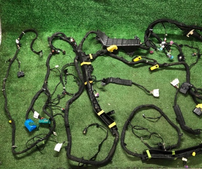 Коса проводки салонная Chevrolet Tahoe (Suburban) / Escalade (ESV) 2021-н.в. 84876340 ; 84751350 ; 35294090 ; 84184750