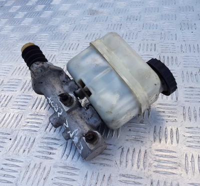 Главный тормозной цилиндр/ГТЦ Ford Expedition 2003-2006 2L1Z 2140 CB