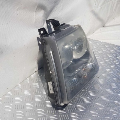 Фара передняя левая (с дефектом) Chevrolet Tahoe 2006-2014 22853025; 20760578; 15950807; 15895612; 15882877