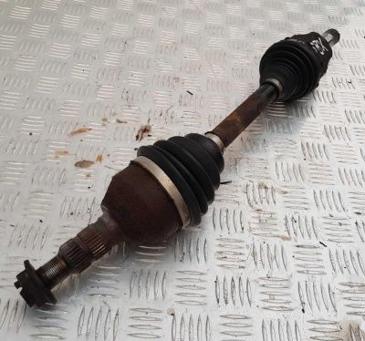 Полуось передняя левая Cadillac SRX 2009-2016 22743793; 20861588