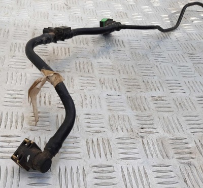 Датчик давления паров топлива Ford Explorer 5 9U5A 9C052 BC