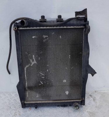 Радиатор двигателя Dodge Durango 2004-2009 52029043AD