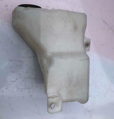 Бачок стеклоомывателя Jeep Renegade 2016-2017 68300568AA