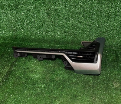 Дефлектор воздуховода правый Chevrolet Tahoe 2015-2020 23464598 ; 23151003 ; 20944576 ; 23150199