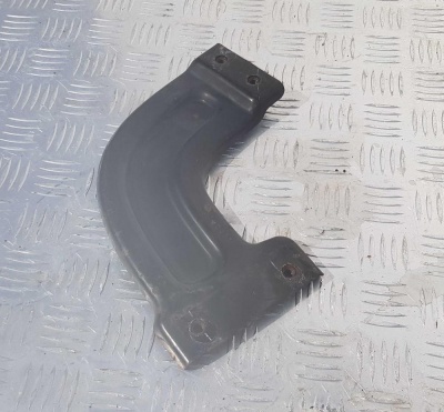 Кронштейн крепления крыло правый Chevrolet Tahoe 2006-2014 15185450