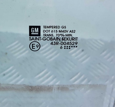 Стекло двери передней левой Chevrolet Tahoe 2006-2014 20794332