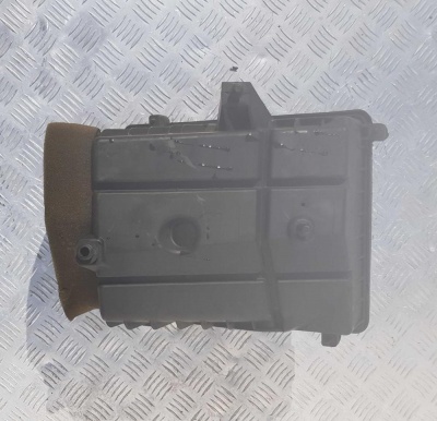 Корпус воздушного фильтра Chevrolet Tahoe 2006-2014 25873812