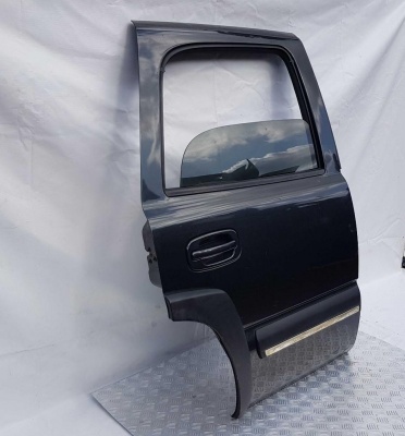 Дверь задняя правая Chevrolet Tahoe 1999-2006 89023020
