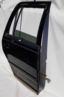 Дверь задняя правая Ford Expedition F75Z 7824630 AA