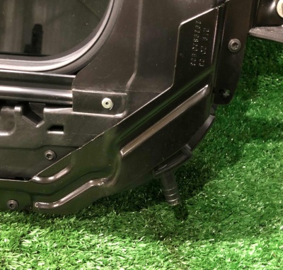 Люк Chevrolet Suburban / Escalade 2021-н.в. 84854203 ; 84636410 ; 84751119 ; 84947927 ; 84810473 ; 84908474 ; 84810475 ; 84686584 ; 84854219 ; 84871907 ; 84686583