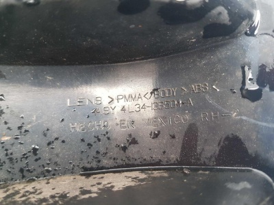 Фонарь задний правый Ford F150 2004-2008 4L34 13B504 A; 5L3Z 13404 CA; 4L3Z 13404 AA