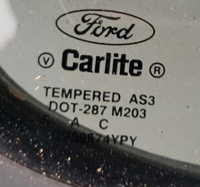 Стекло/Форточка двери задней правой с уплотнителем Ford Explorer 3-4 2002-2010 1L2Z 7825766; 6L24 7825766; 8L2Z 7825766