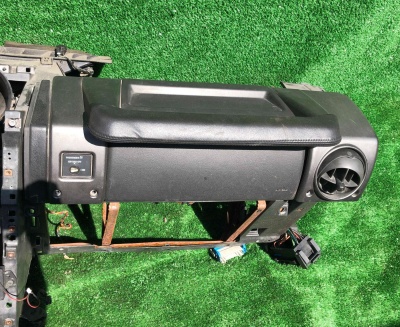 Бардачок Hummer H2 2003-2007 15088306 ; 15237459 ; 15116570 ; 10358033 ; 15199648 ; 15182167 ; 15177444