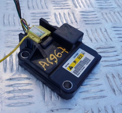 Блок опрокидывания SRS/AIR BAG Cadillac SRX 2009-2016 25815382
