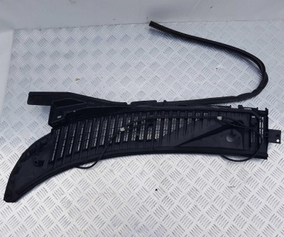 Планка/Жабо под лобовое стекло правая Ford Expedition 2003-2006 5L14 7802222; 5L1Z 78022A68 AA