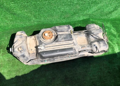 Корпус бензобака Hummer H2 2003 15203679 ; 15191462 ; 15175359 ; 15057547