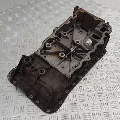 Поддон ДВС верхний (4.0L) Ford Explorer 2002-2010 1L5Z 6675 AA; 1L5E 6F092 AA; 1L5Z 6F092 AA