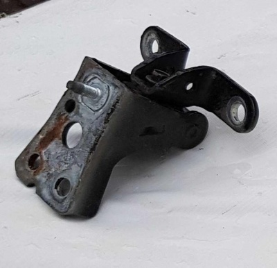 Дверная петля передняя правая верхняя Ford Explorer 4 6L2Z 7822800 B