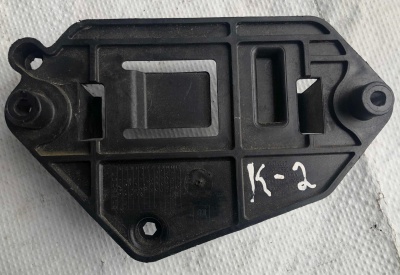 Кронштейн переключателя раздатки Cadillac Escalade / Tahoe 2014-2019 22916297