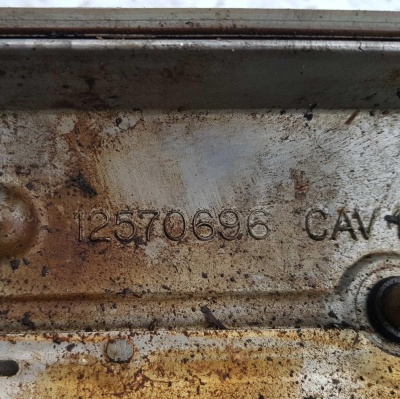 Крышка клапанная ГБЦ левая (4.8-6.2L) LM7; LQ9; LS2; L92; LSX Chevrolet Tahoe 1999-2014 12570427; 12561820; 12559894; 12570696