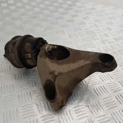 Кронштейн ДВС левый Chevrolet Camaro 2012-2015 92249329; 92200267