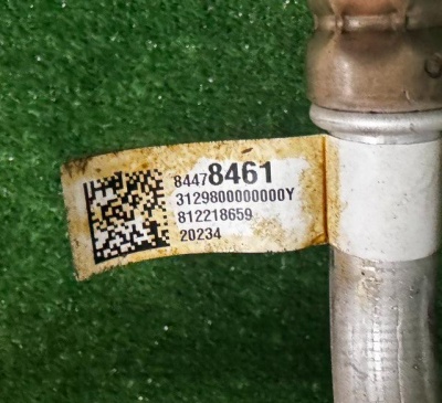 Трубка кондиционера передняя Chevrolet Tahoe / Escalade 2021-н.в. 85104116 ; 84478461