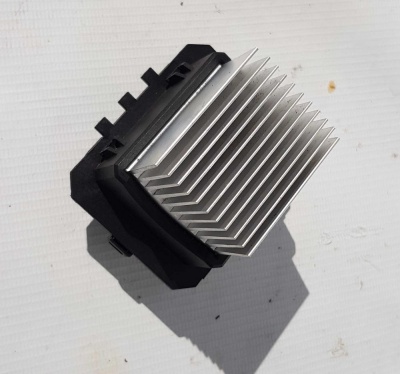 Резистор отопителя Valeo VLCL-29PWM11N  t1000034Z-C FBN