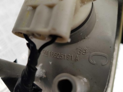 Габарит/Указатель поворота левый Chevrolet Tahoe 1999-2006 15199558; 16526123; 16526063; 16525193; 16525191