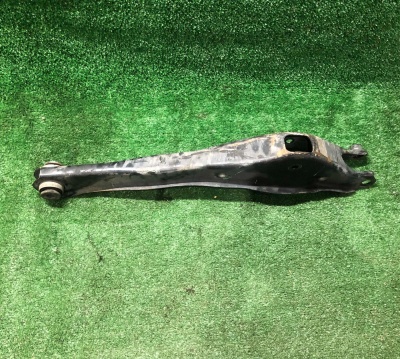 Рычаг задний нижний левый Chevrolet Tahoe / Escalade 2021-н.в. 84728685