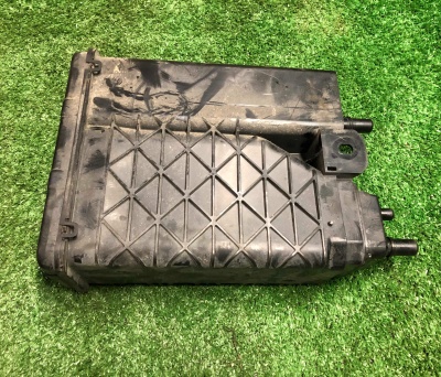 Абсорбер (Фильтр паров топлива) Chevrolet Tahoe / Escalade 2021-н.в. 84050971 ; 23337722 ; 84050971