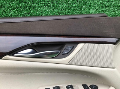 Накладка динамика водительской двери Cadilac Escalade 2015-2020 23113859