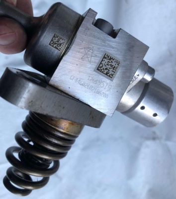 Топливный насос высокого давления / ТНВД Cadillac Escalade / Tahoe 2015-2020 12711661 ; 12669519 ; 12704278 ; 12625817 ; 12697966