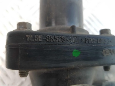 Термостат в сборе Ford Escape 2000-2007 (3.0L) 1X4Z 8575 EB; 2M2Z 8592 CD; YL8Z 8K528 AE; 1X4E 8575 EB; 2M2E 8A587 CD; YL8E 8K528 AE