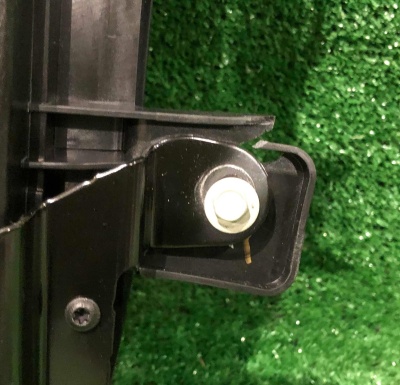 Люк Chevrolet Suburban / Escalade 2021-н.в. 84854203 ; 84636410 ; 84751119 ; 84947927 ; 84810473 ; 84908474 ; 84810475 ; 84686584 ; 84854219 ; 84871907 ; 84686583