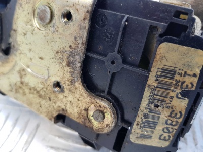 Замок двери задней левой Ford Escape 2000-2007 YL8Z 78264A01 AAA; 1L84 78264A01; YW4A 5426413 BE