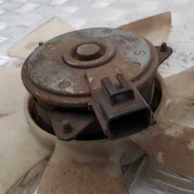 Вентилятор охлаждения двигателя левый (3.6L / 7 лопастей) Chevrolet Camaro 2013-2015 22786868; 21999768