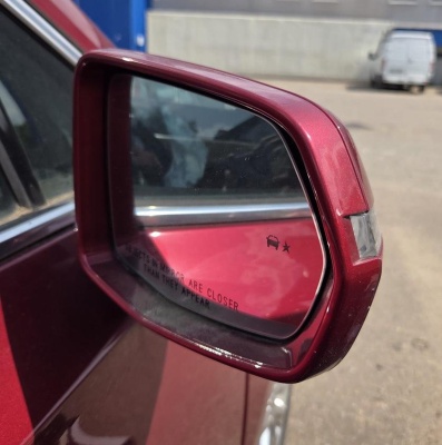Зеркало заднего вида правое Cadillac XT6 2020-2025 87834988 ; 84645298 ; 84743870