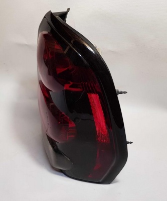 Фонарь задний правый Chevrolet TrailBlazer 15131579