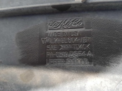 Диффузор вентилятора охлаждения Ford Expedition 2003-2006 4L1Z 8146 BA; 5L14 8L604