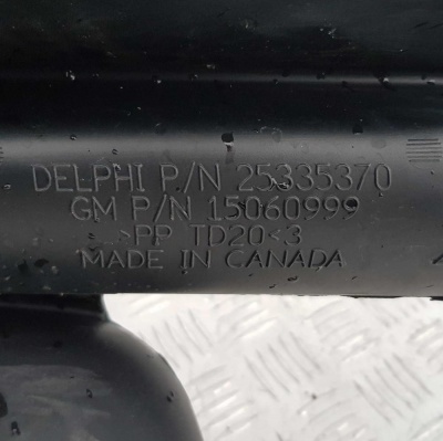 Патрубок воздушного фильтра Chevrolet Tahoe 1999-2006 15060999; 25335370