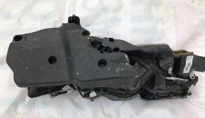 Корпус печки торпедо Cadillac Escalade / Tahoe 2014-2016 23185036 ; 23129018 ; 23309412