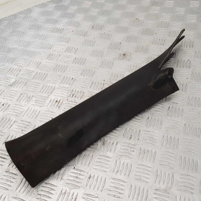 Накладка стойки лобового стекла левая Chevrolet Camaro 2010-2015 23115740; 20998052; 20954575; 92244335; 92241882; 92235186; 92246157; 92244871