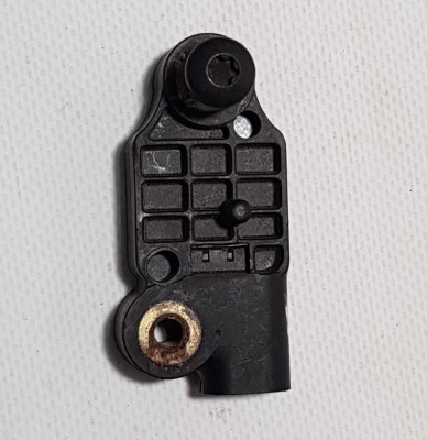 Датчик удара боковой передний Chevrolet Tahoe 1999-2006 16238629