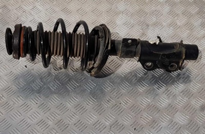 Амортизационная стойка передняя левая Chevrolet Camaro 2009-2015 22922596; 22737722