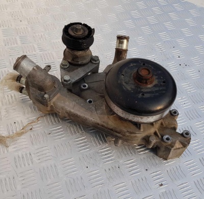 Помпа водяная Chevrolet Tahoe 2005-2010 19208815; 89018166